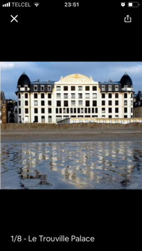 Trouville Palace